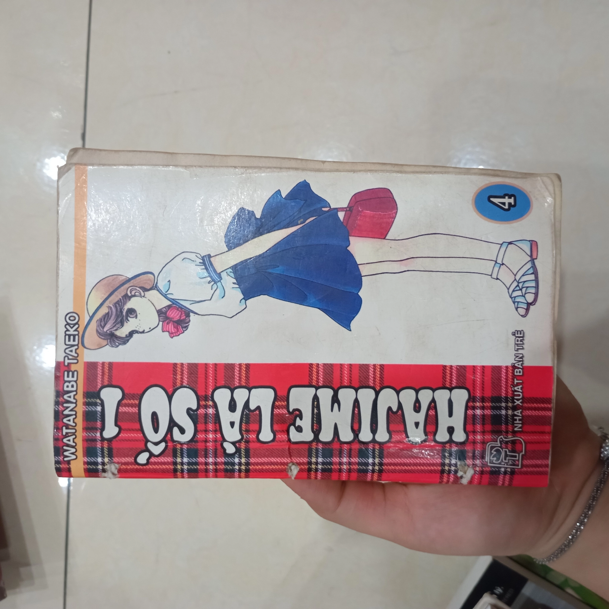 Hajime là số 1 by Taeko Watanabe - Sách Book Cover - Ngọc Hiển Books