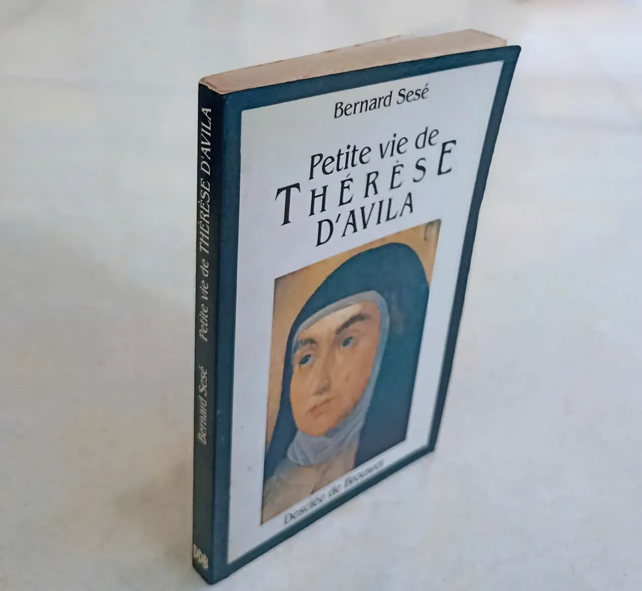 Petite vie de Thérèse d'Avila 🌻 by  - Sách Book Cover - Ngọc Hiển Books