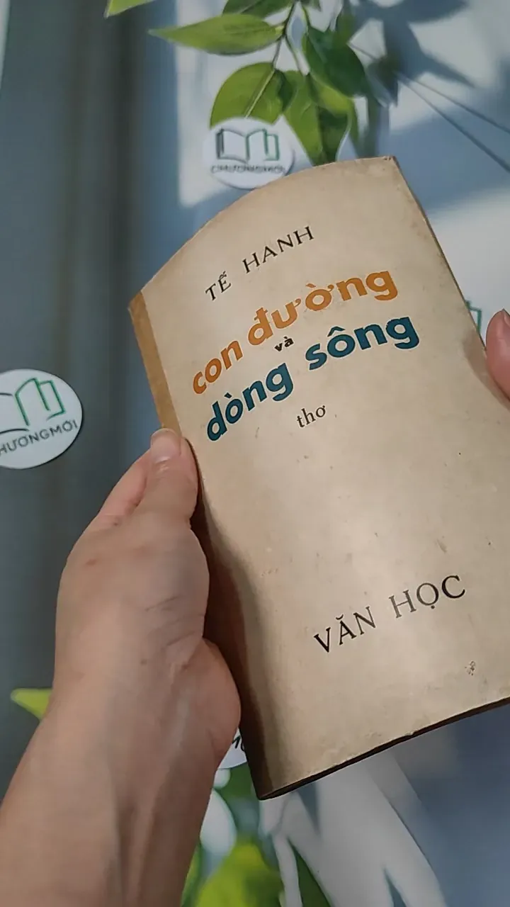 [MIỄN PHÍ BỌC SÁCH] [XƯA] Con Đường Và Dòng Sông (1980) - Tế Hanh 775972