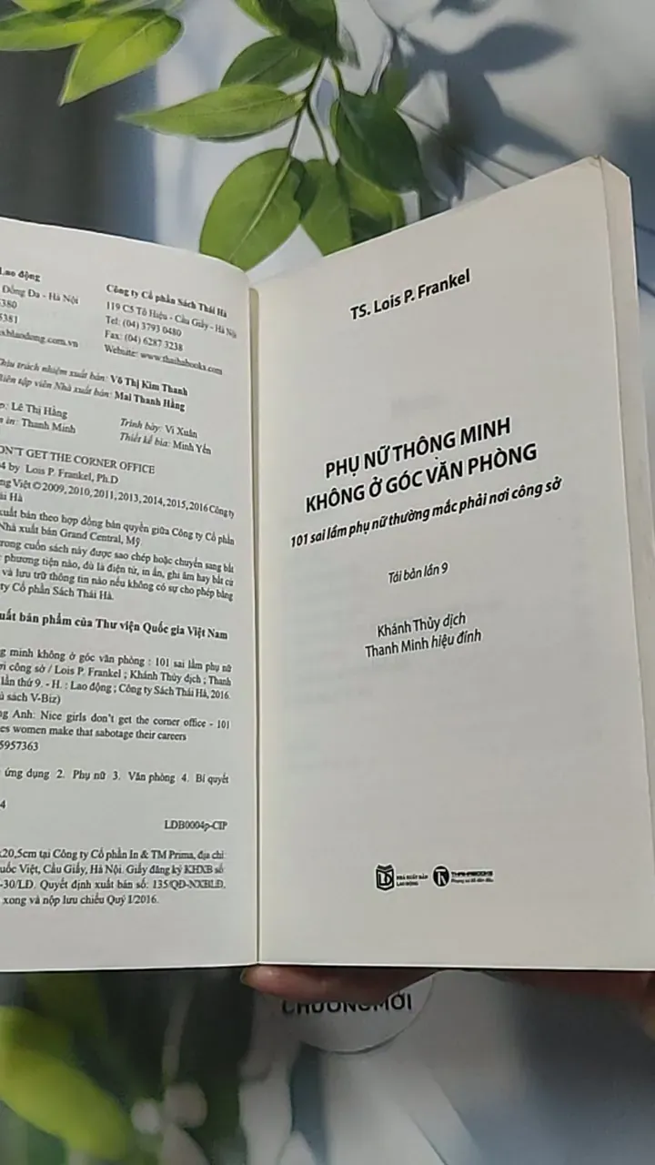 Phụ nữ thông minh không ở góc văn phòng - Lois P. Frankel    688552