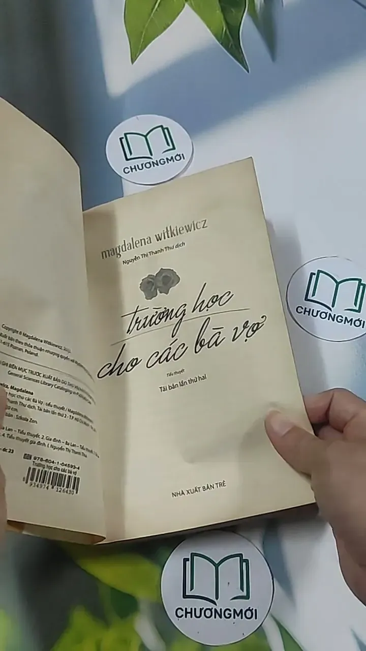 Trường học cho các bà vợ - Magdalena Witkiewicz 694991