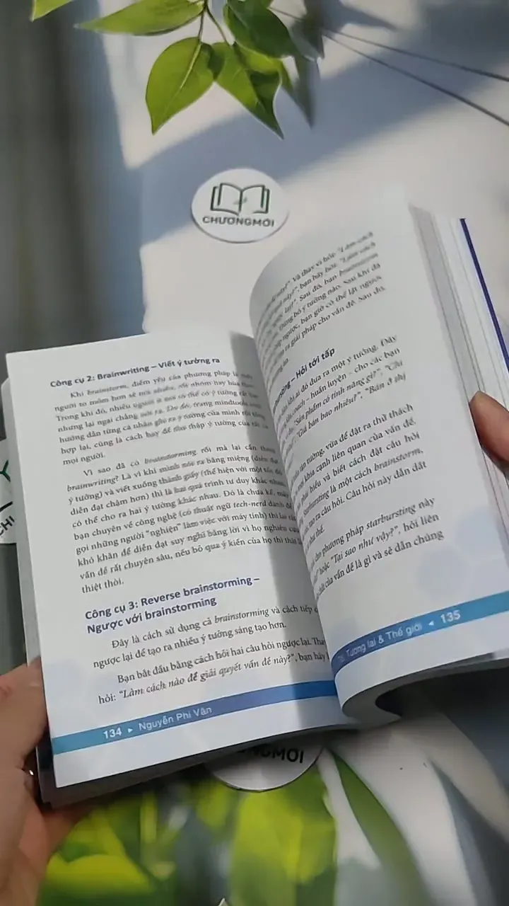 Tôi, Tương Lai & Thế Giới - Nguyễn Phi Vân 707292