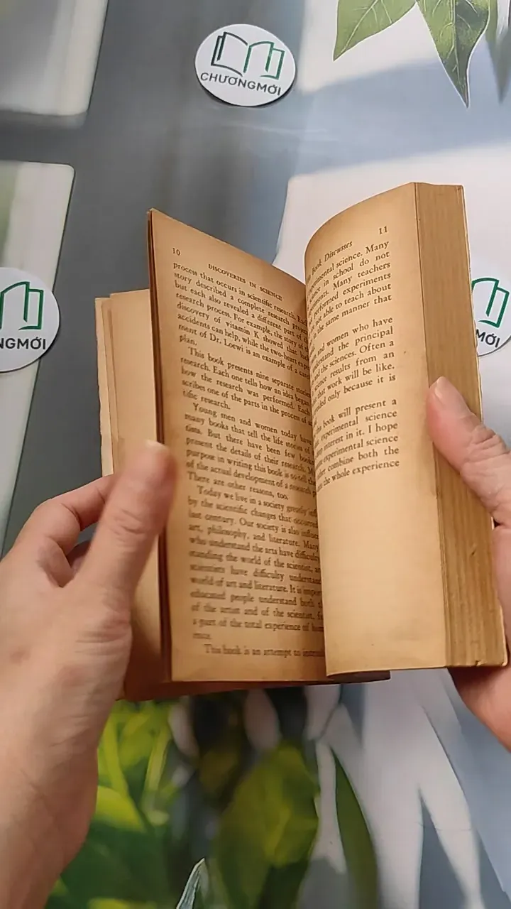 [MIỄN PHÍ BỌC SÁCH] [XƯA] Discoveries in Science: How They Are Made (Ladder Edition) (1965) - William Lotspeich 754450