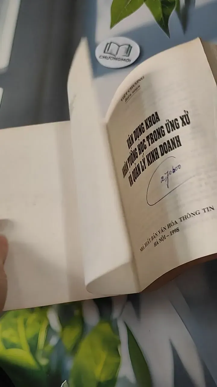 Vận Dụng Khoa Nhân Tướng Học Trong Ứng Xử Và Quản Lý Kinh Doanh - Việt Chương 727261