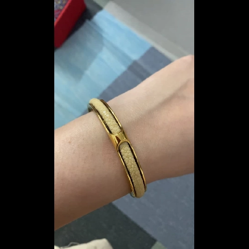 Vòng tay nam-nữ 782371