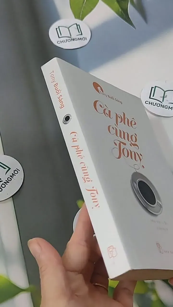 Cà Phê Cùng Tony 705590
