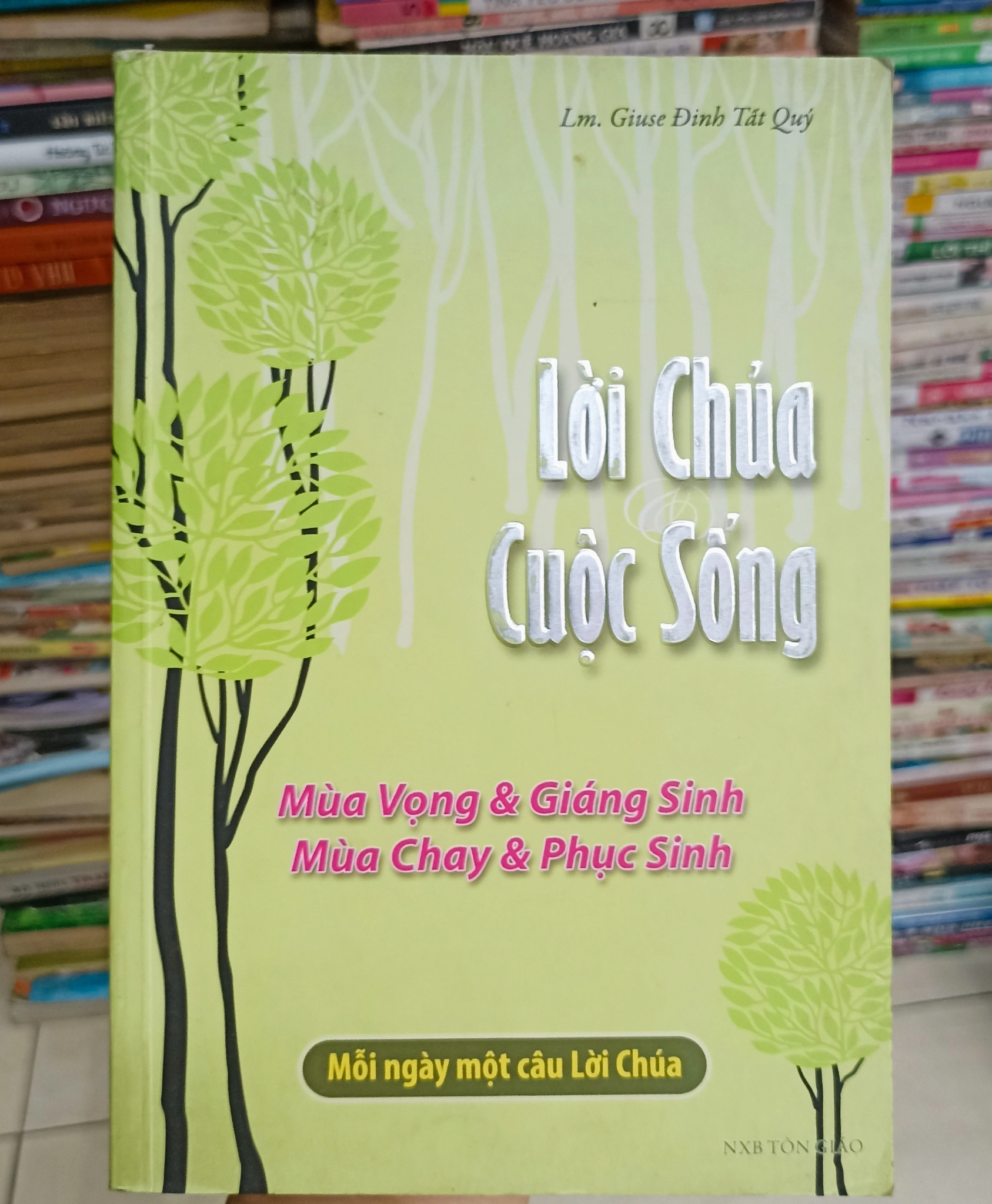 Lời Chúa & Cuộc Sống 🌻 by  - Sách Book Cover - Ngọc Hiển Books