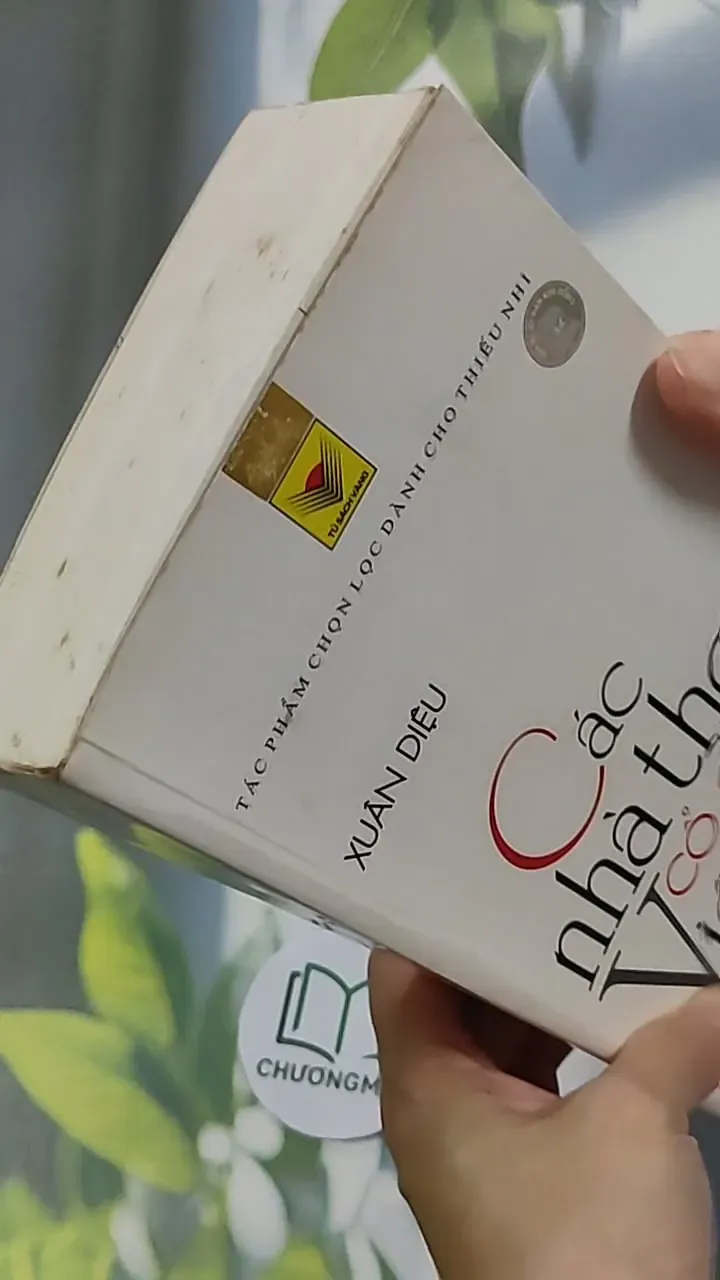 Các nhà thơ cổ điển Việt Nam - Tác phẩm chọn lọc dành cho thiếu nhi - Xuân Diệu 698536