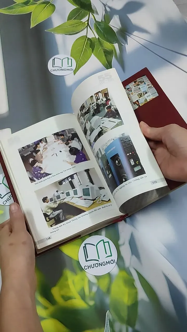 [MIỄN PHÍ BỌC SÁCH] 55 Năm Thông Tấn Xã Việt Nam 1945 - 2000 750829