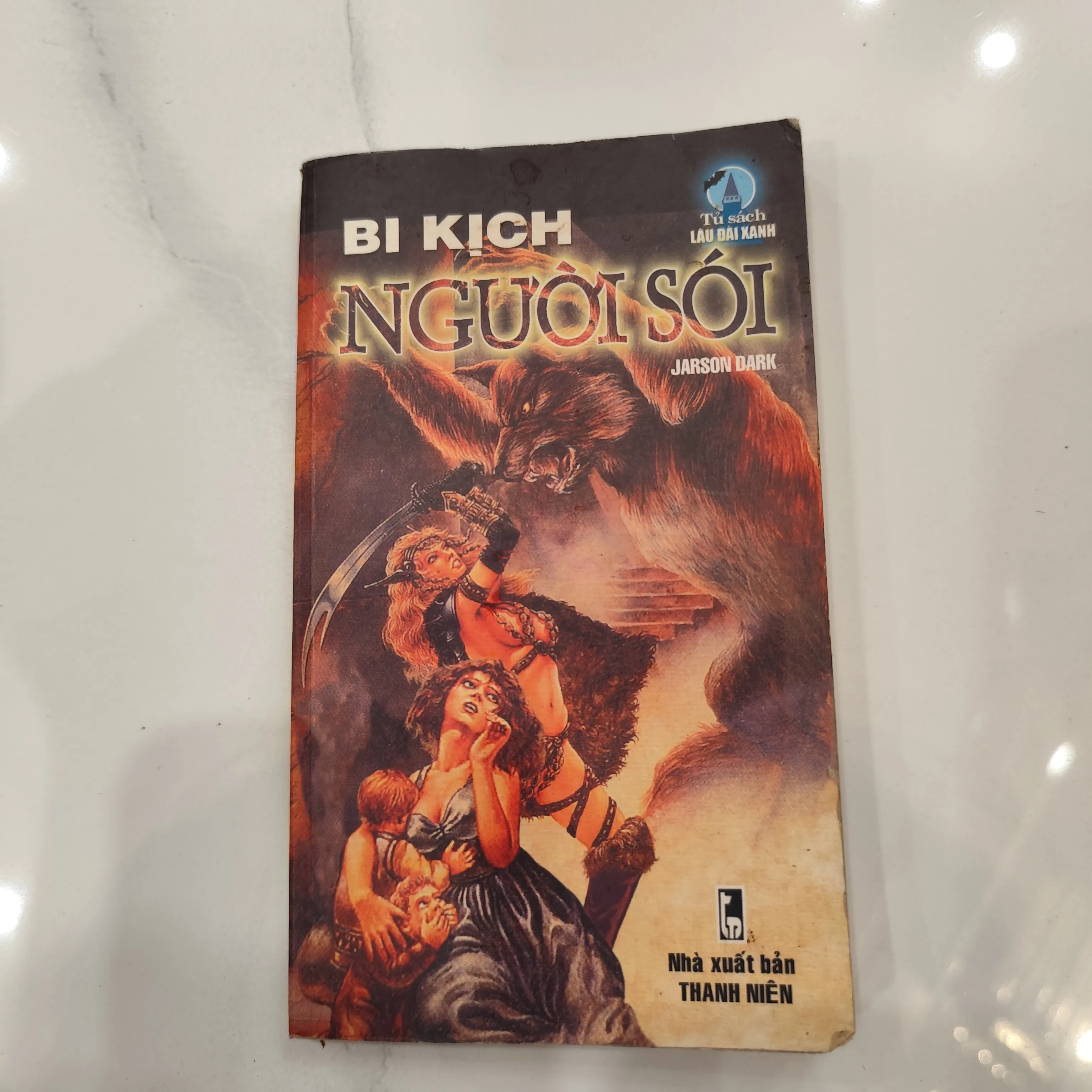 Bi kịch người sói by  - Sách Book Cover - Ngọc Hiển Books