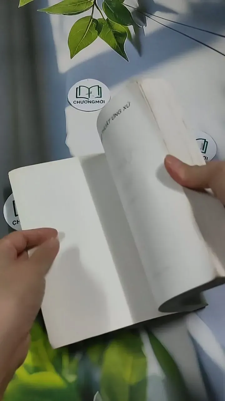 Nghệ Thuật Ứng Xử - Hiền Mai Chi 707240