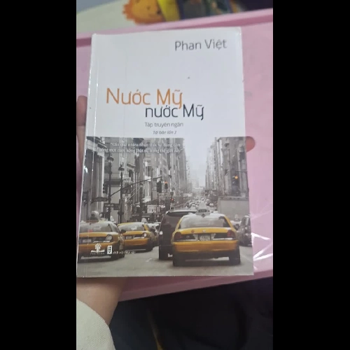 Nước Mỹ Nước Mỹ – Phan Việt | Tập Truyện Ngắn Về Cuộc Sống Người Việt Ở Mỹ