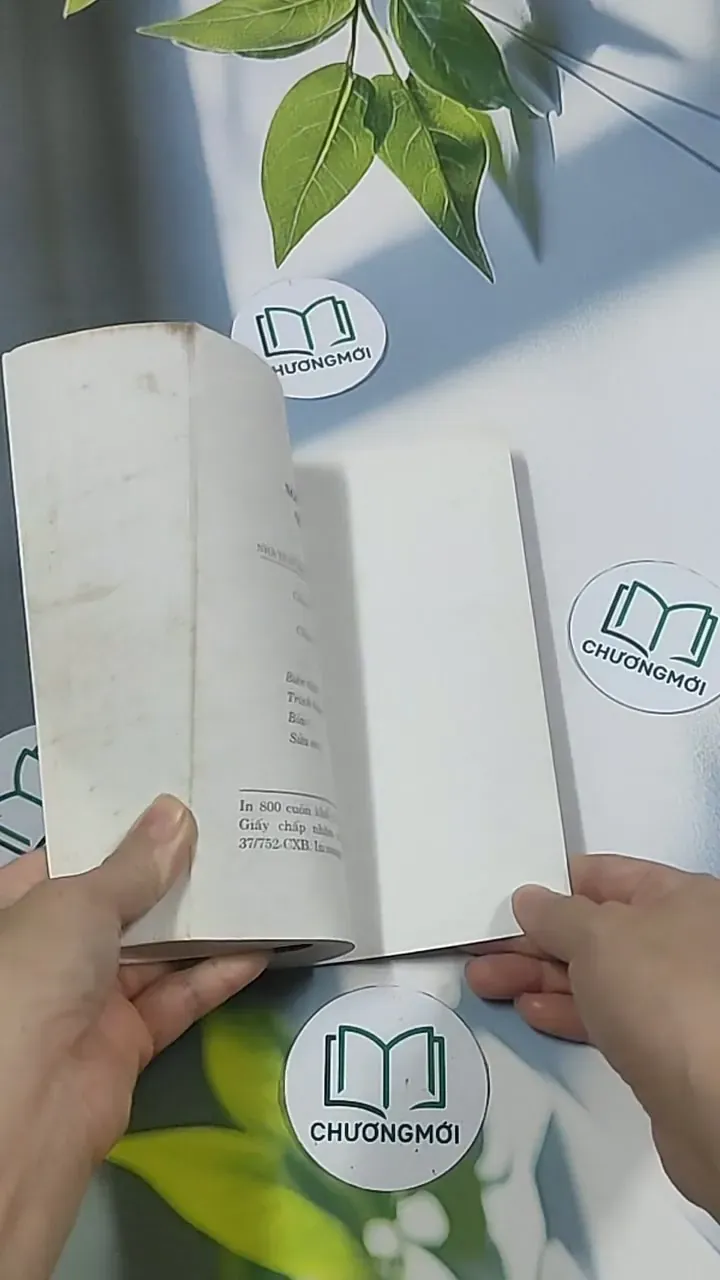 Người đàn bà quỷ quyệt - Exbrayat 695005