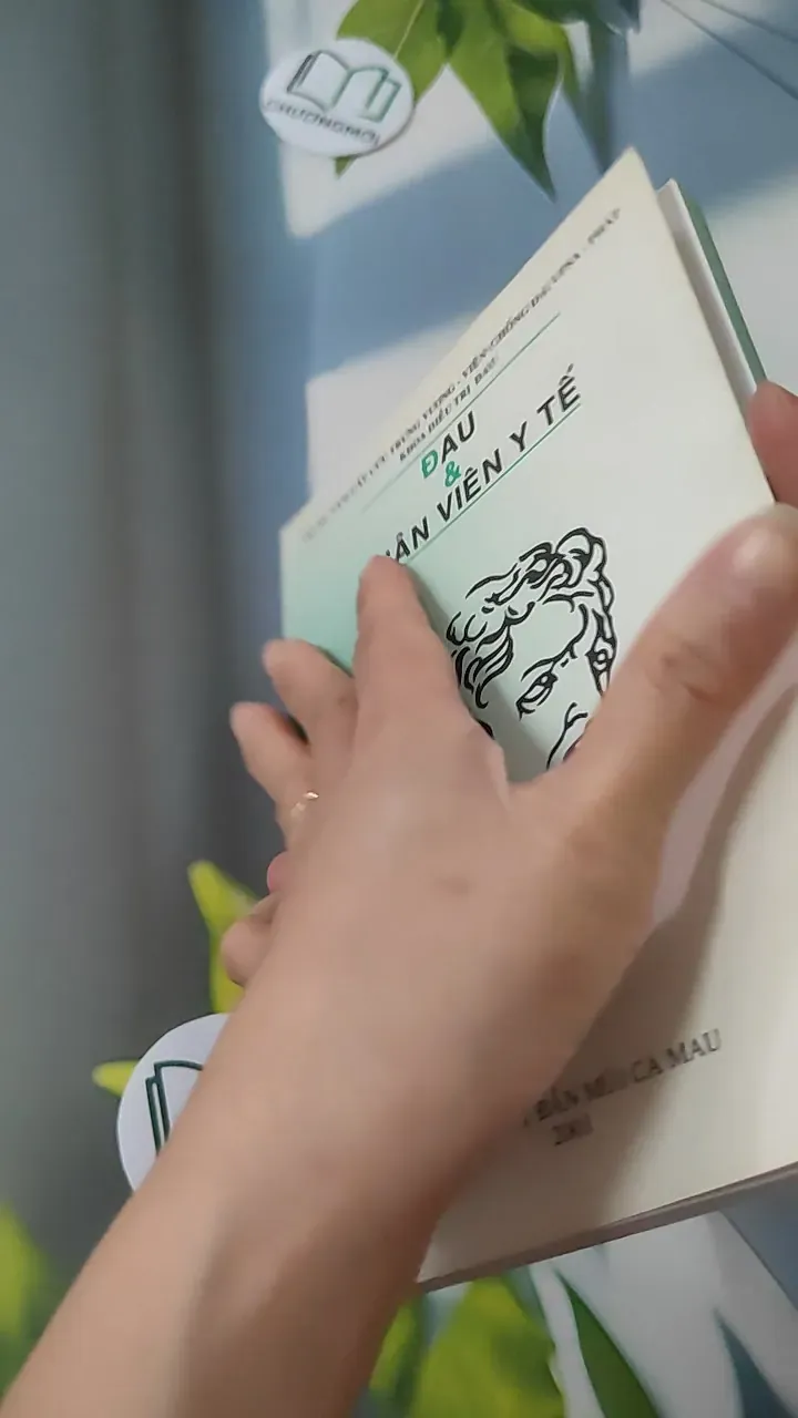 Đau & Nhân Viên Y Tế 780783