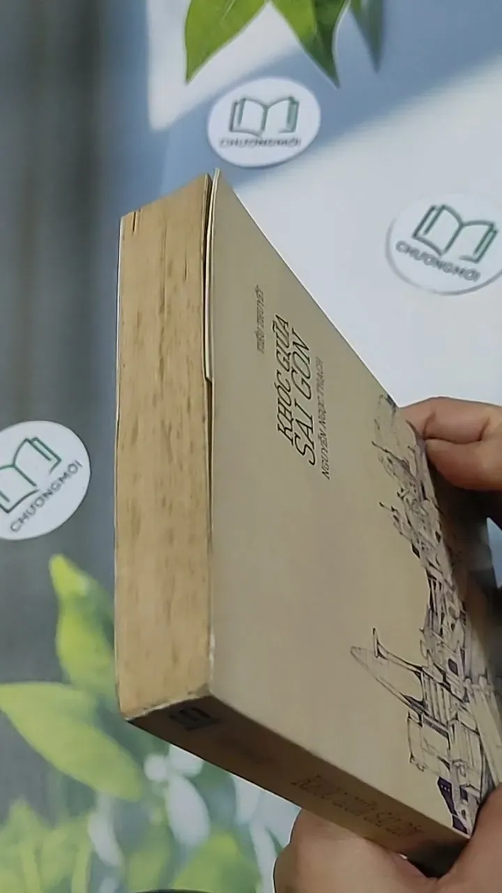 Khóc giữa Sài Gòn - Nguyễn Ngọc Thạch 698612