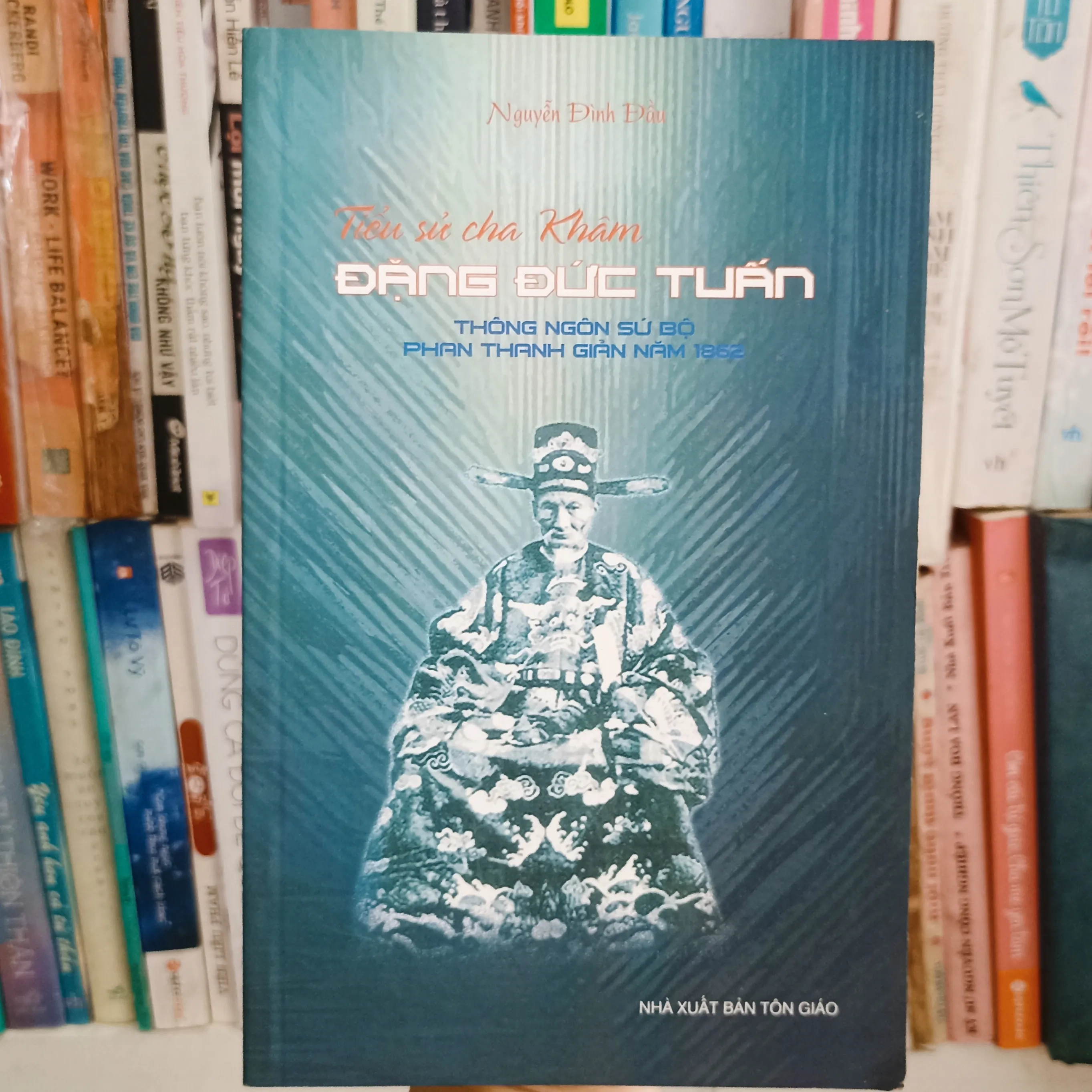 Tiểu sử Cha Khâm Đặng Đức Tuấn 🌻 by  - Sách Book Cover - Ngọc Hiển Books
