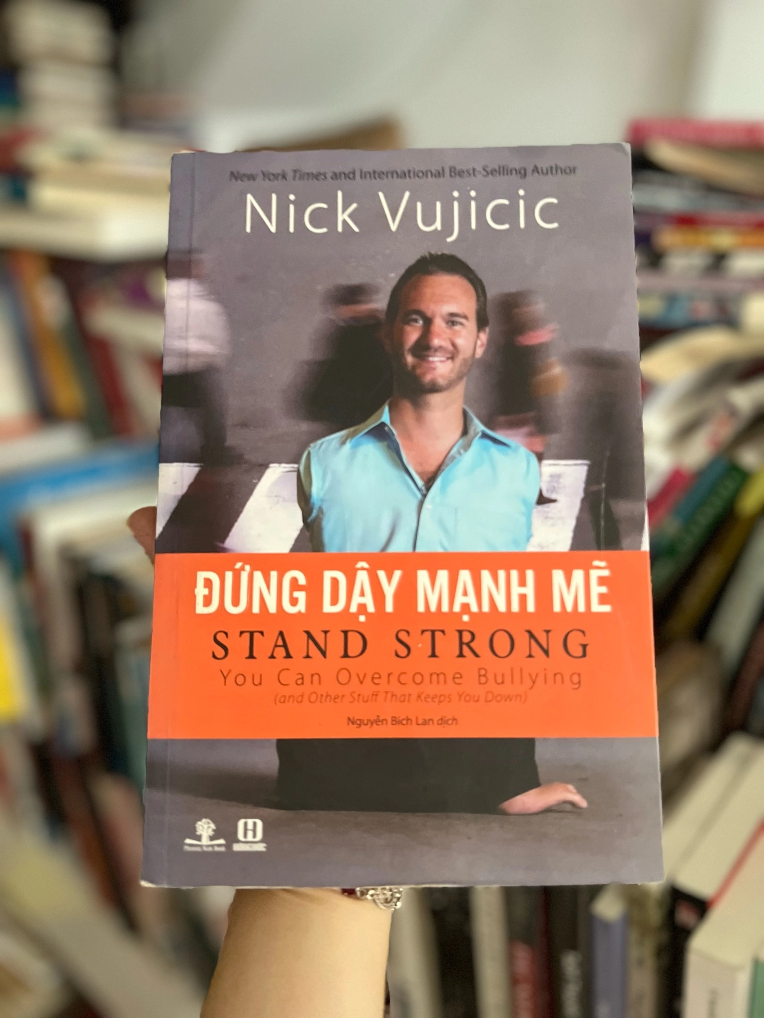 Đứng dậy mạnh mẽ Nick Vuijicic by  - Sách Book Cover - Ngọc Hiển Books