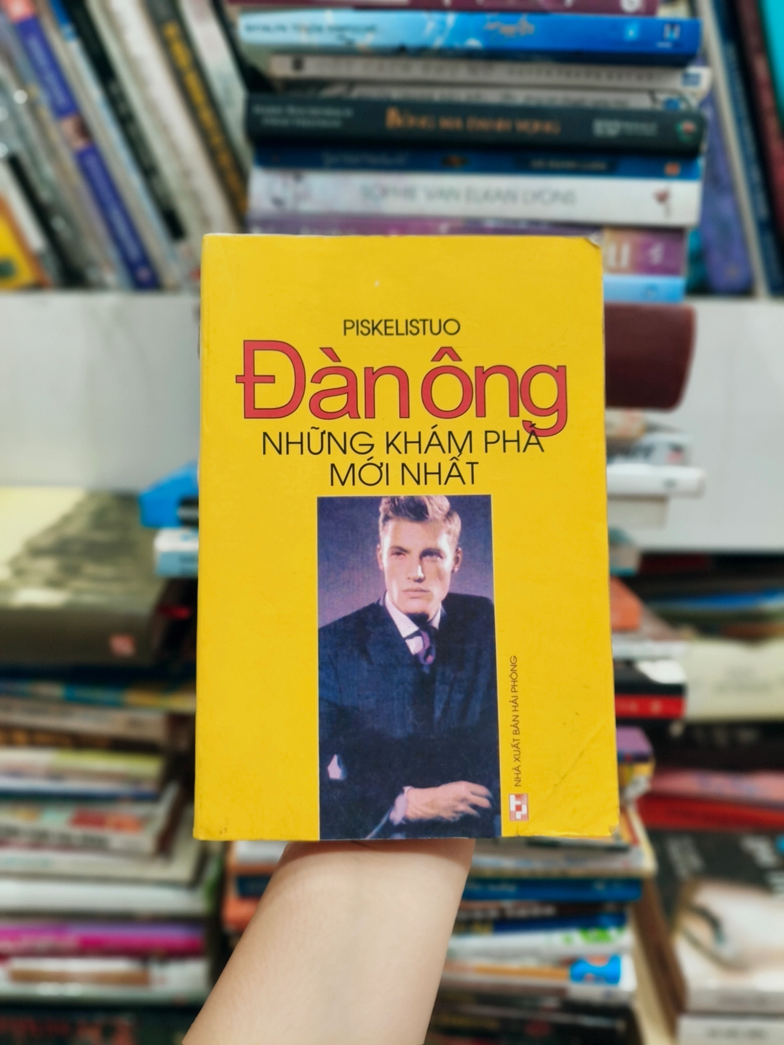 Đàn ông những khám phá mới nhất 🌱 by  - Sách Book Cover - Ngọc Hiển Books