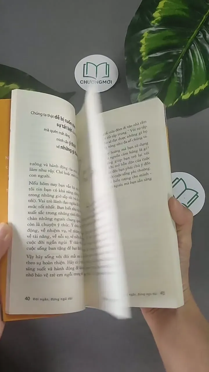 Đời Ngắn Đừng Ngủ Dài - Robin Sharma 604606