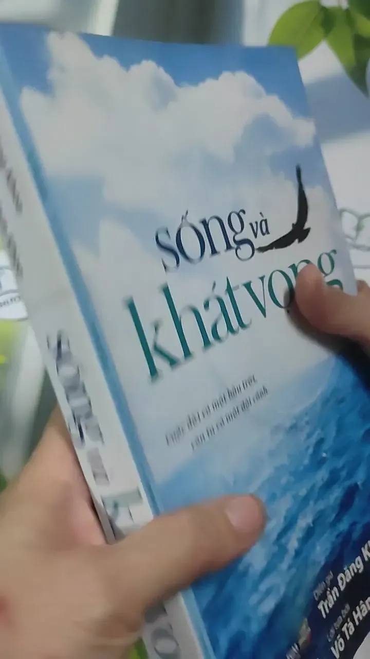 Sống Và Khát Vọng - Trần Đăng Khoa 727374