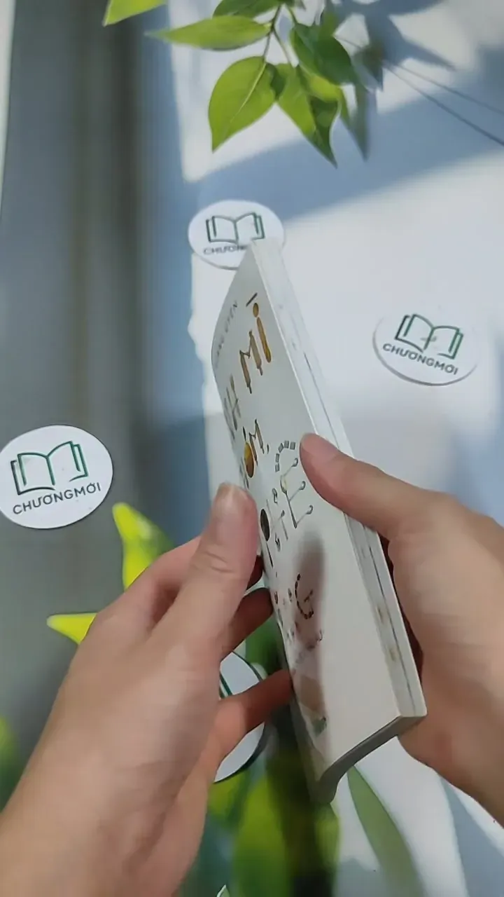 Bánh Mì Thơm, Cà Phê Đắng - Ngô Thị Giáng Uyên 705664