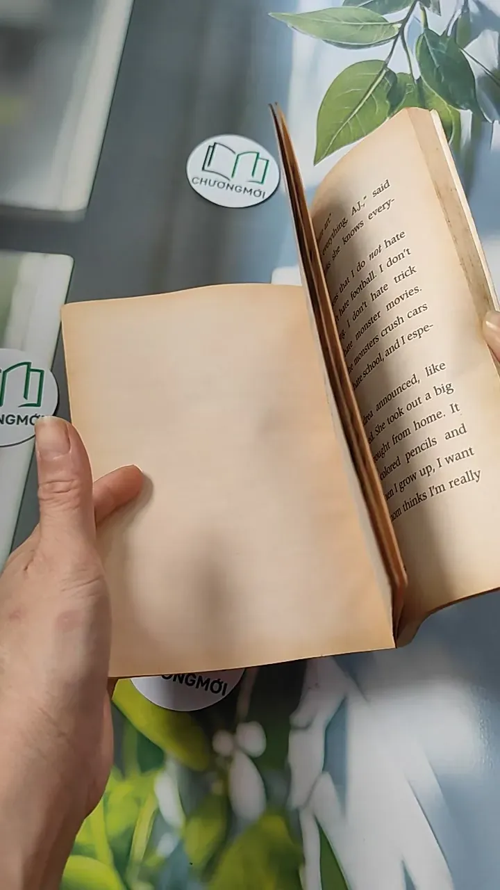 Ms. Hannah Is Bananas! - Dan Gutman 754430