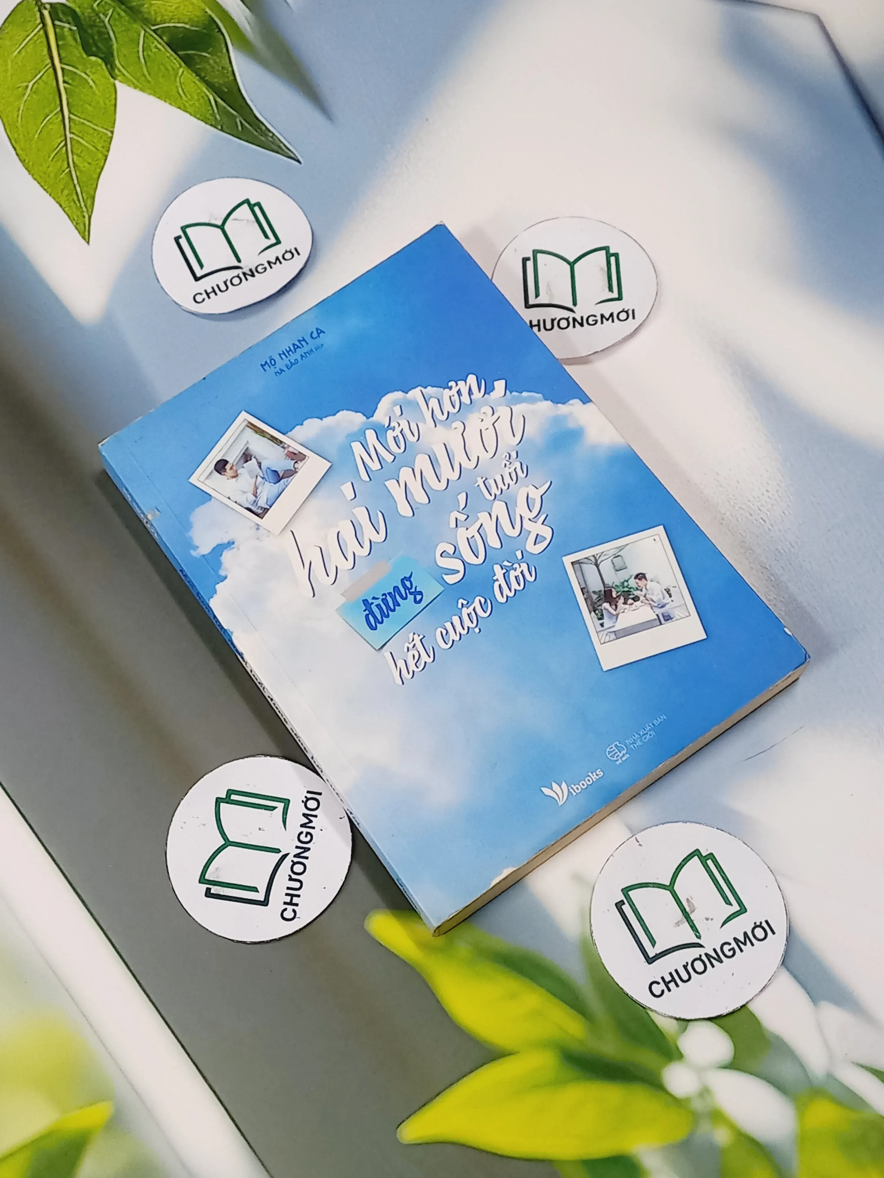 Mới Hơn Hai Mươi Tuổi Đừng Sống Hết Cuộc Đời - Mộ Nhan Ca