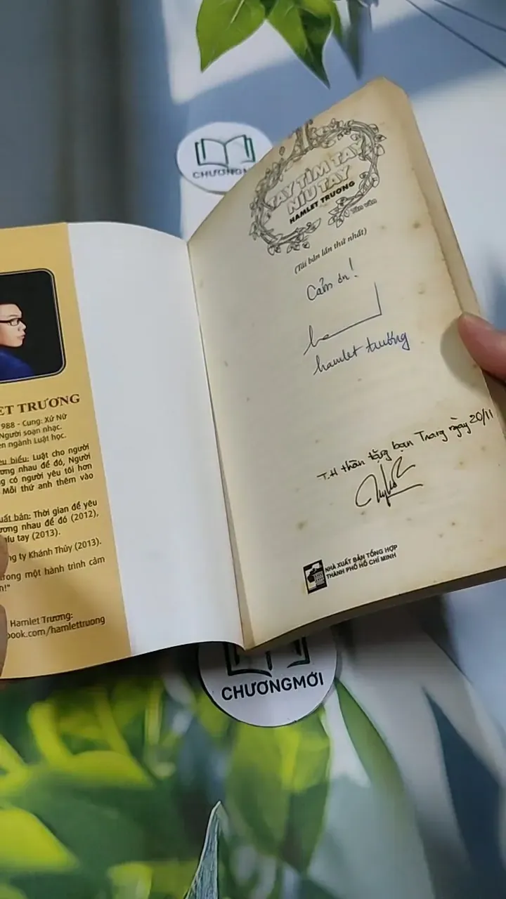 Tay Tìm Tay Níu - Hamlet Trương 705657