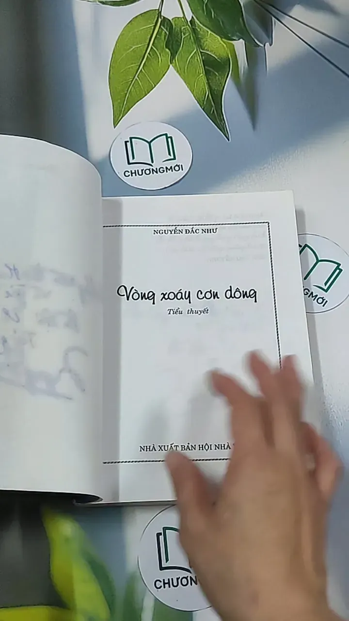 Vòng xoáy cơn giông - Nguyễn Đắc Như 688696