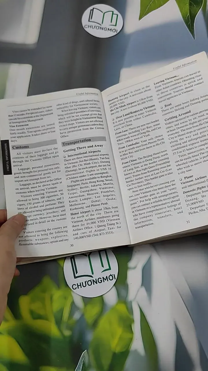 Vietnam Tourist Guidebook - Vietnam National Administration of Tourism 754516