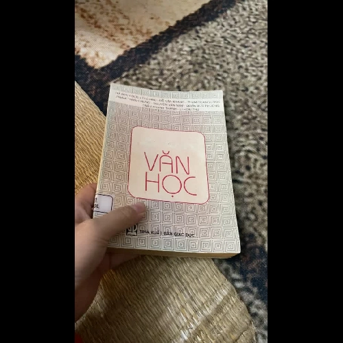 Lý luận văn học - Nhà xuất bản giáo dục