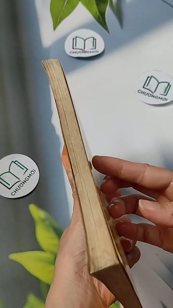 Notes on Ngũgĩ's The River Between - Robert Wilks 703115