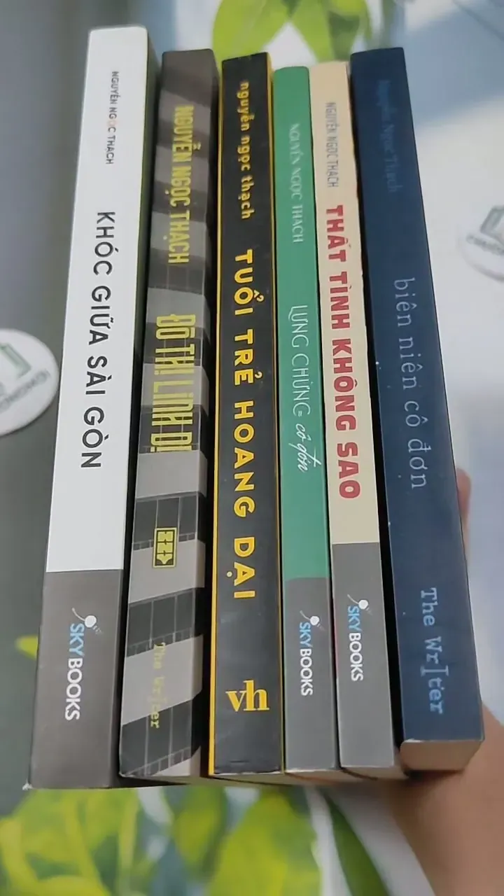 [MIỄN PHÍ BỌC SÁCH] Combo 6 cuốn Nguyễn Ngọc Thạch: Biên Niên Cô Đơn, Lưng Chừng Cô Đơn,  714343