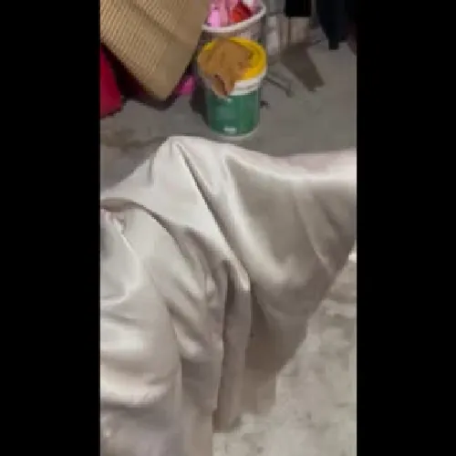 Hàng đã mặc 1 lần