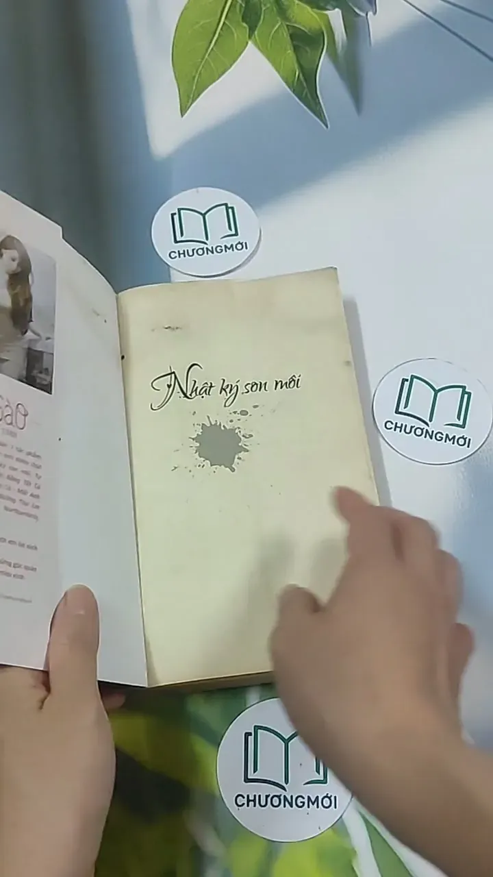 Nhật ký son môi - Gào 694989