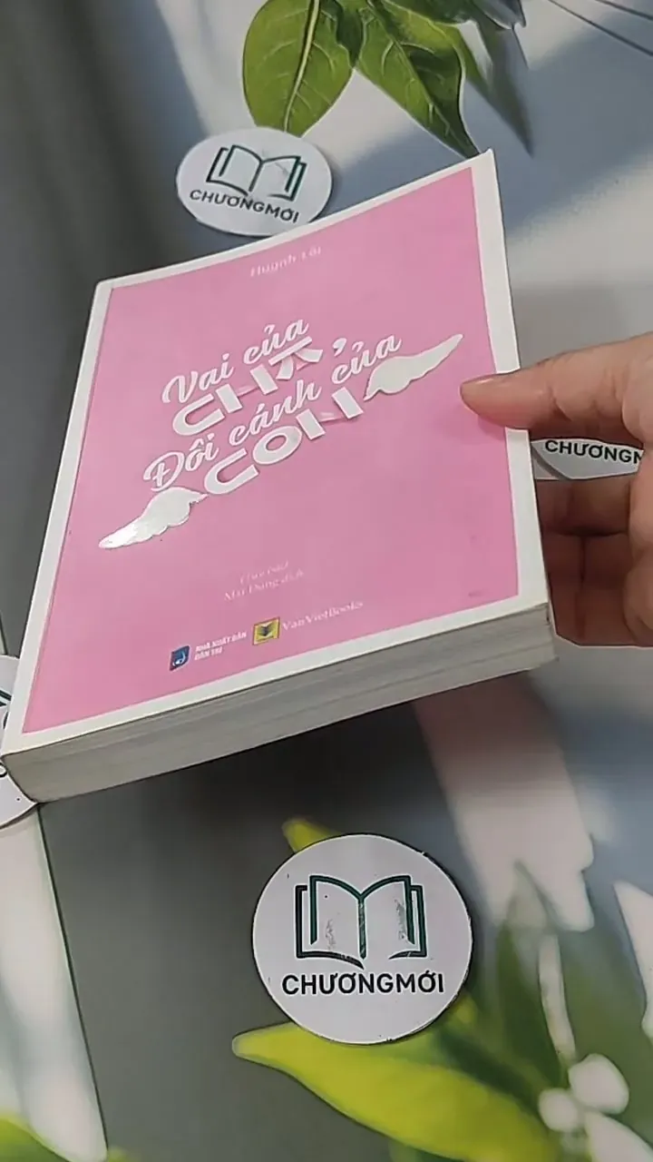 Vai Của Cha, Đôi Cánh Của Con - Huỳnh Lôi 705608