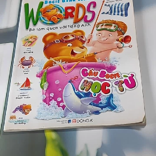 Gấu Bogie Học Từ - NXB Dân Trí - Đông A (Dan Tri - Dong A Publishing)
