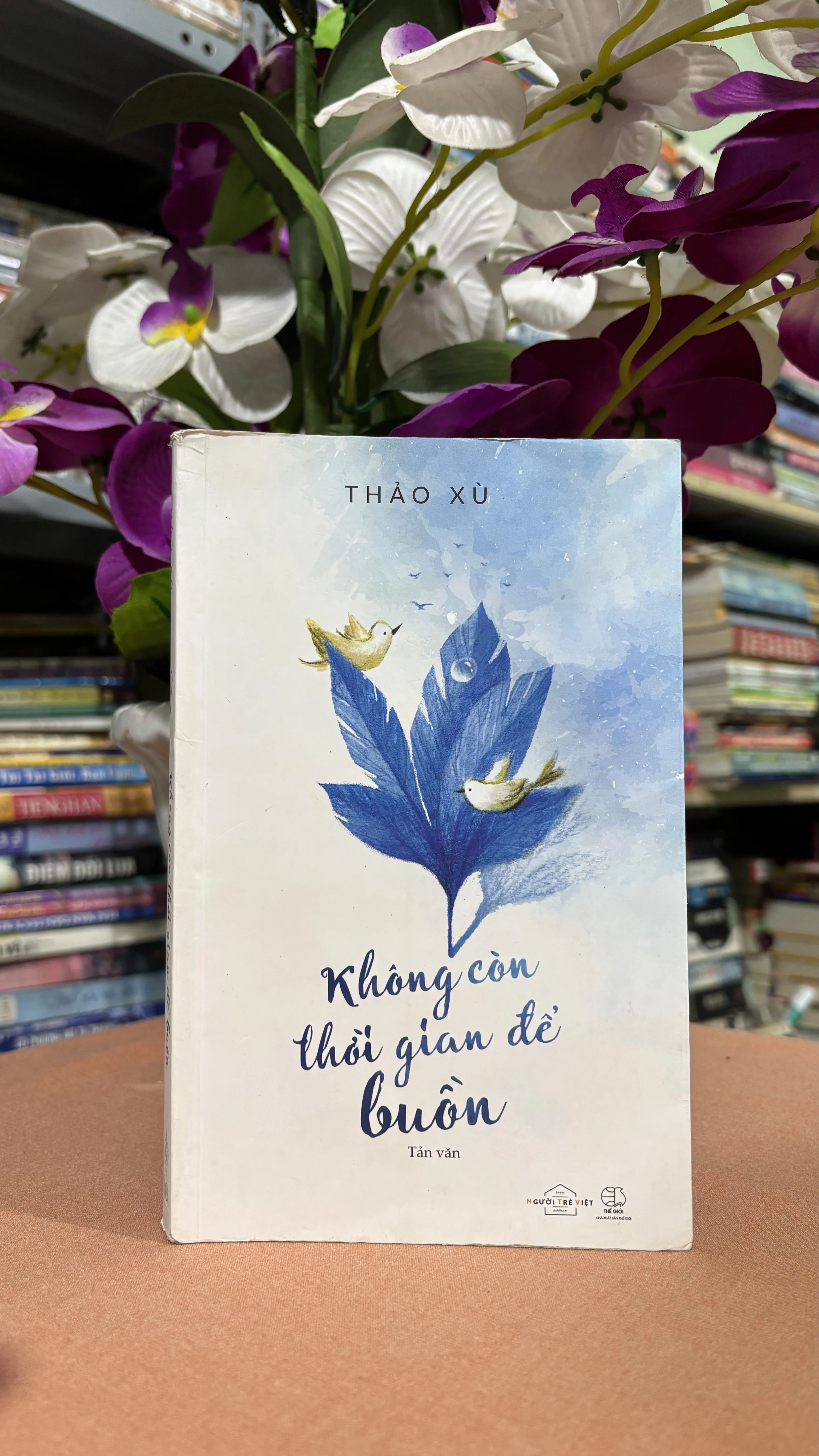 Không còn thời gian để buồn  🌊 by  - Sách Book Cover - Ngọc Hiển Books