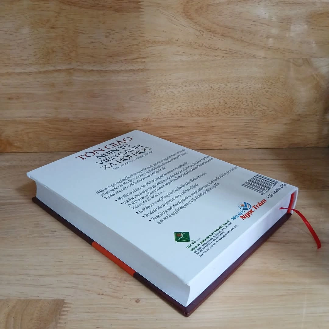 Tôn Giáo Nhìn Từ Viễn Cảnh Xã Hội Học - TS. Dương Ngọc Dũng 390393