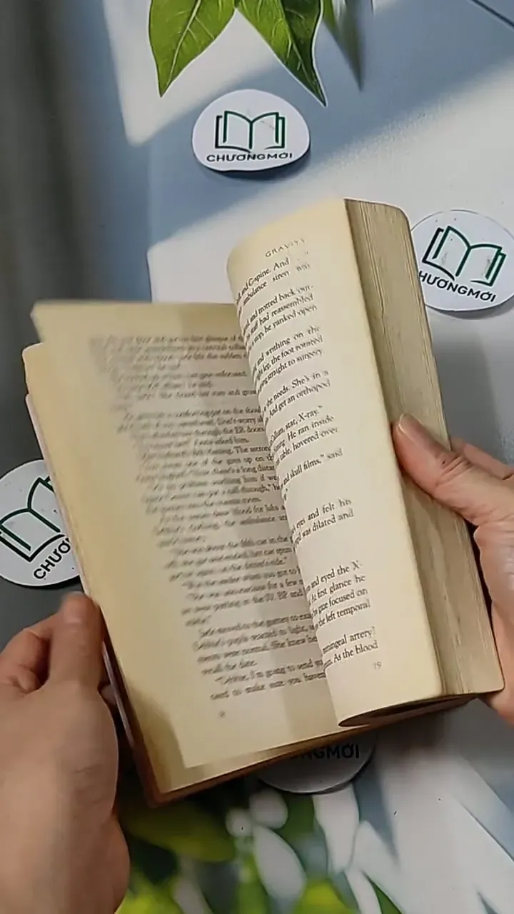 Gravity - Tess Gerriten 703096