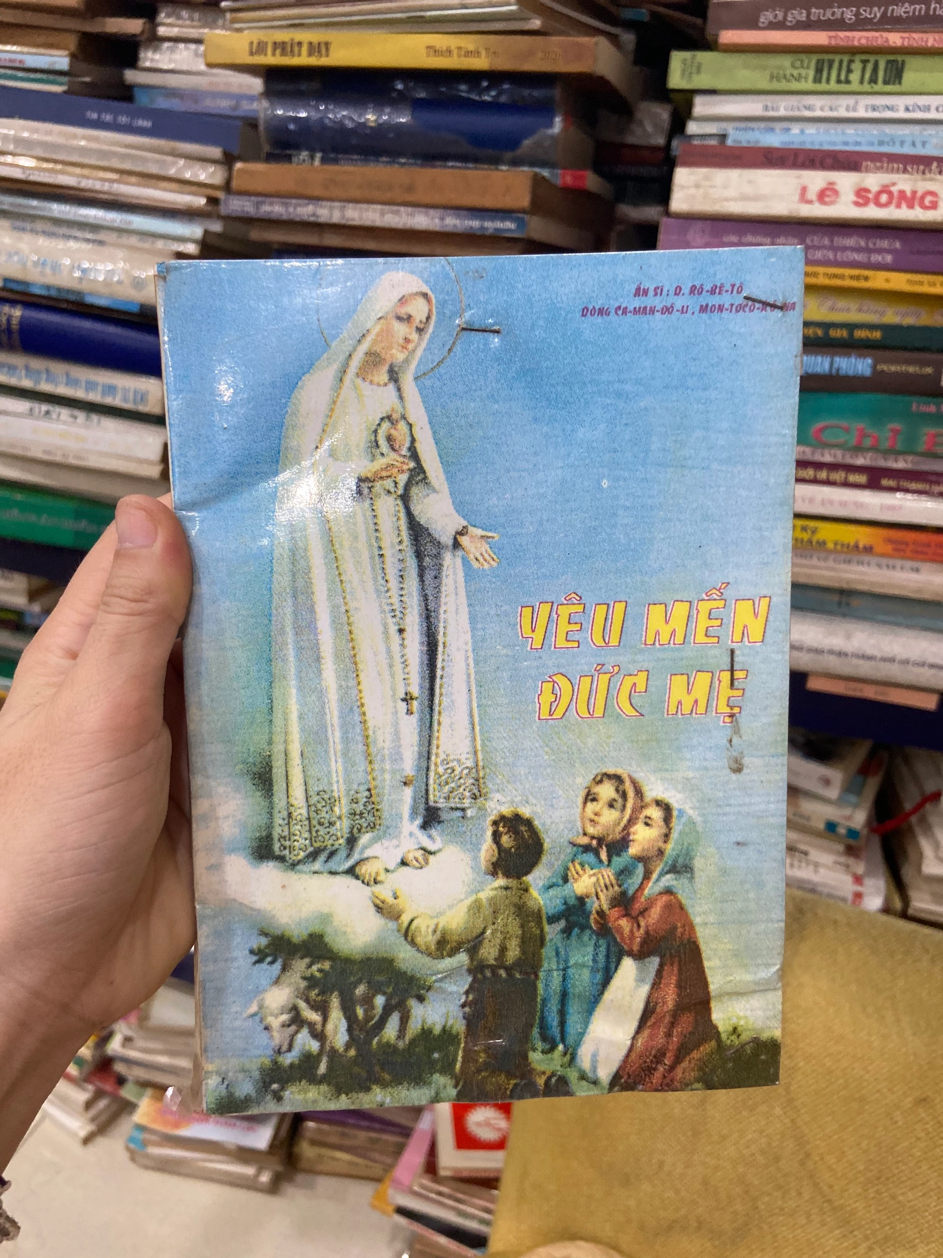 Yêu Mến Đức Mẹ