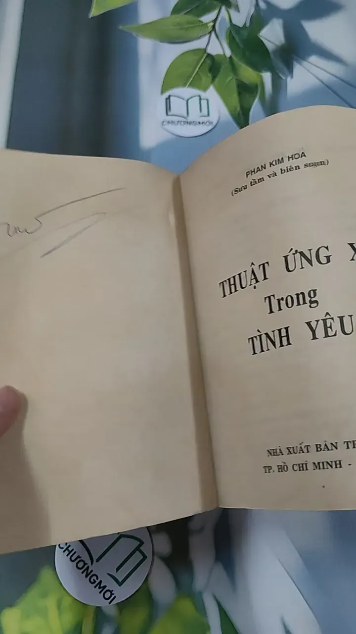 [XƯA] Thuật Ứng Xử Trong Tình Yêu (1995) - Phan Kim Hoa 776033