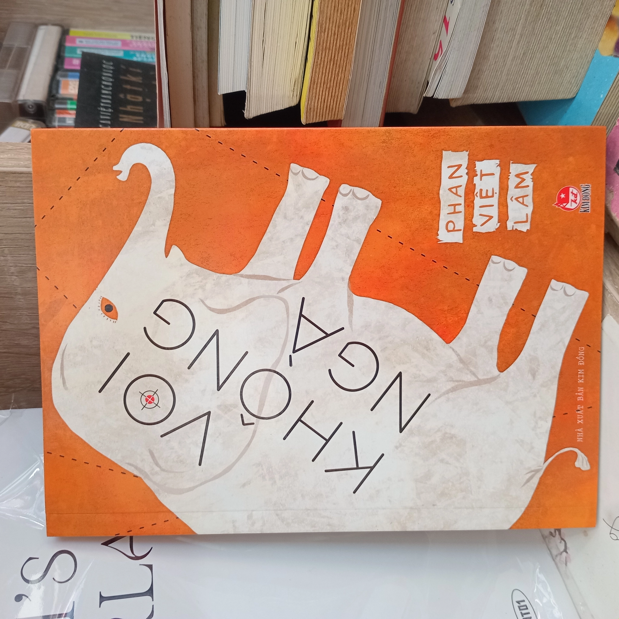 Với Không Ngà 📚 by  - Sách Book Cover - Ngọc Hiển Books