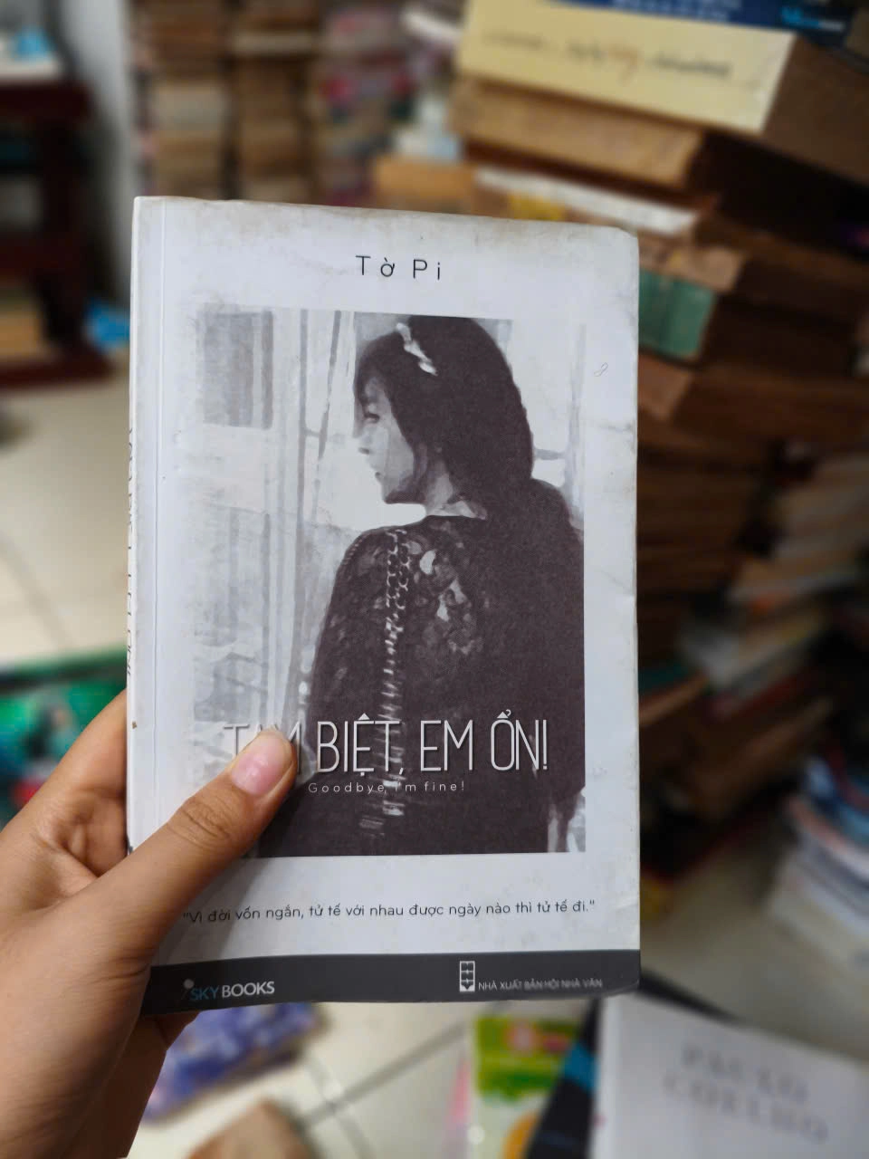 Tạm biệt em ổn 🌳 by  - Sách Book Cover - Ngọc Hiển Books