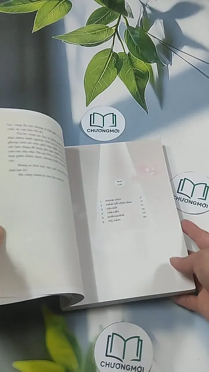 Dres Code: Mặc đẹp kiểu Hàn Quốc - Chon Kye Young 694936