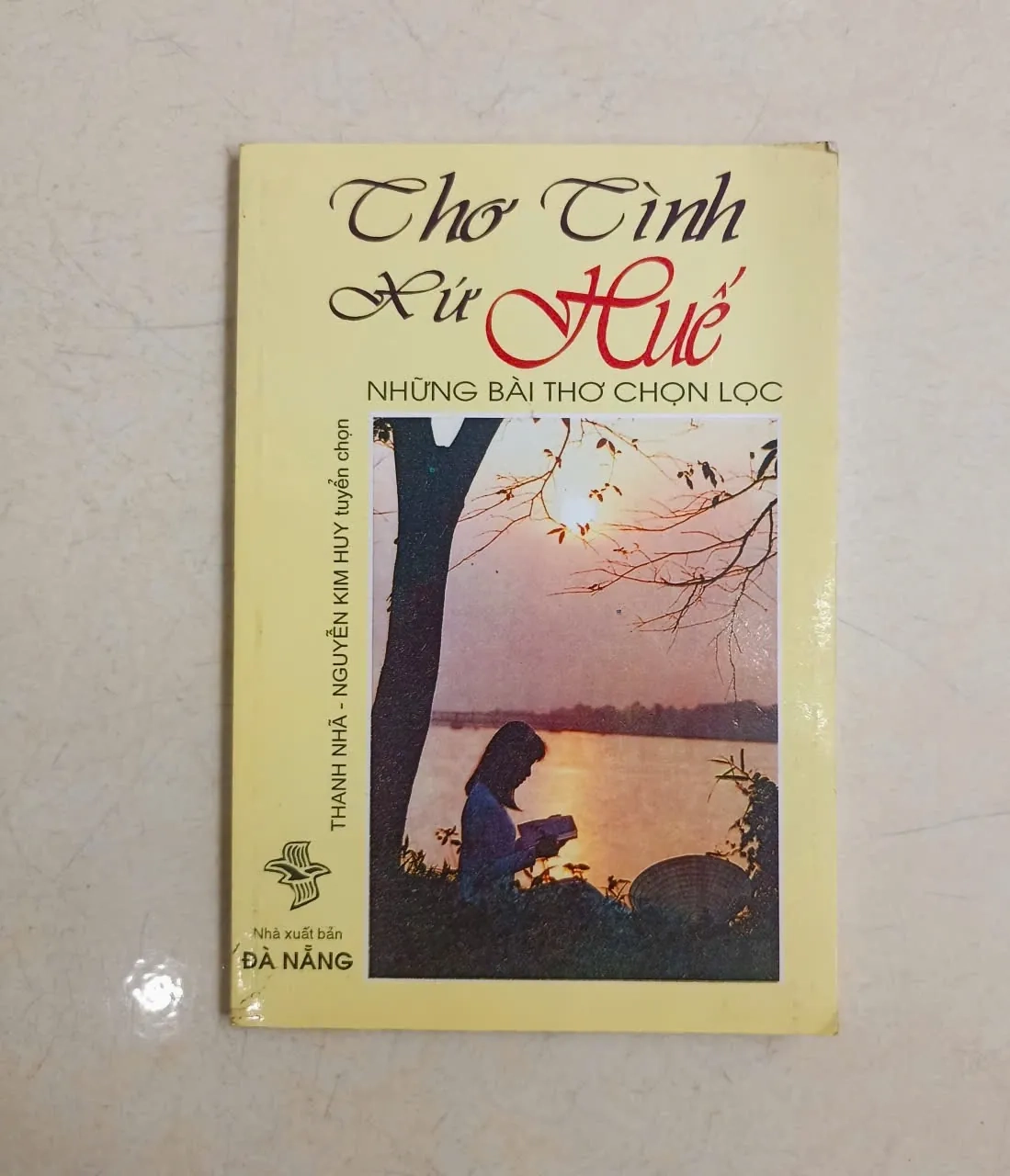 Thơ tình xứ Huế 🌻 by  - Sách Book Cover - Ngọc Hiển Books