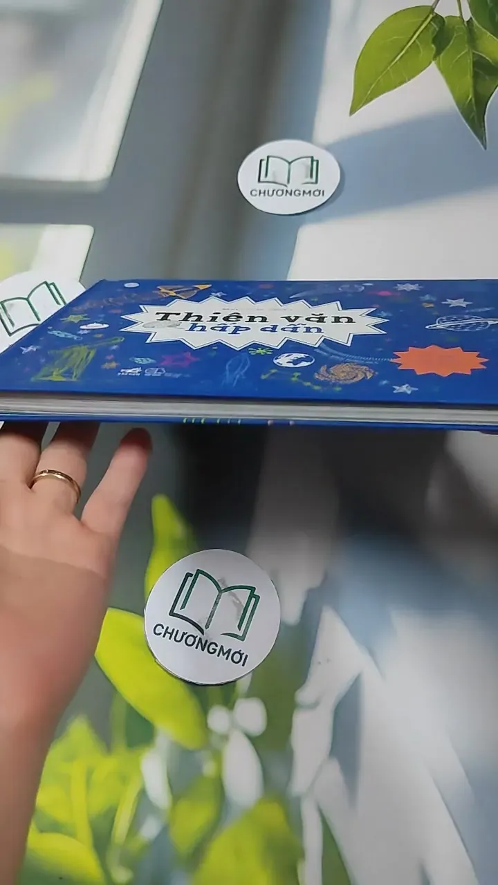 Thiên Văn Hấp Dẫn - Malcolm Croft 727312