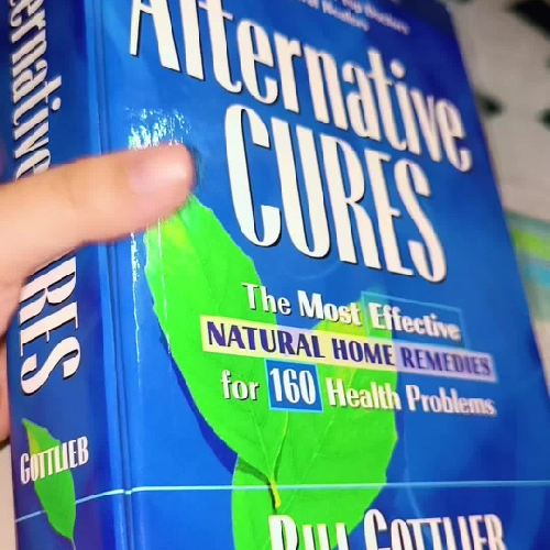 Alternative Cures by Bill Gottlieb (2000, Hardcover)