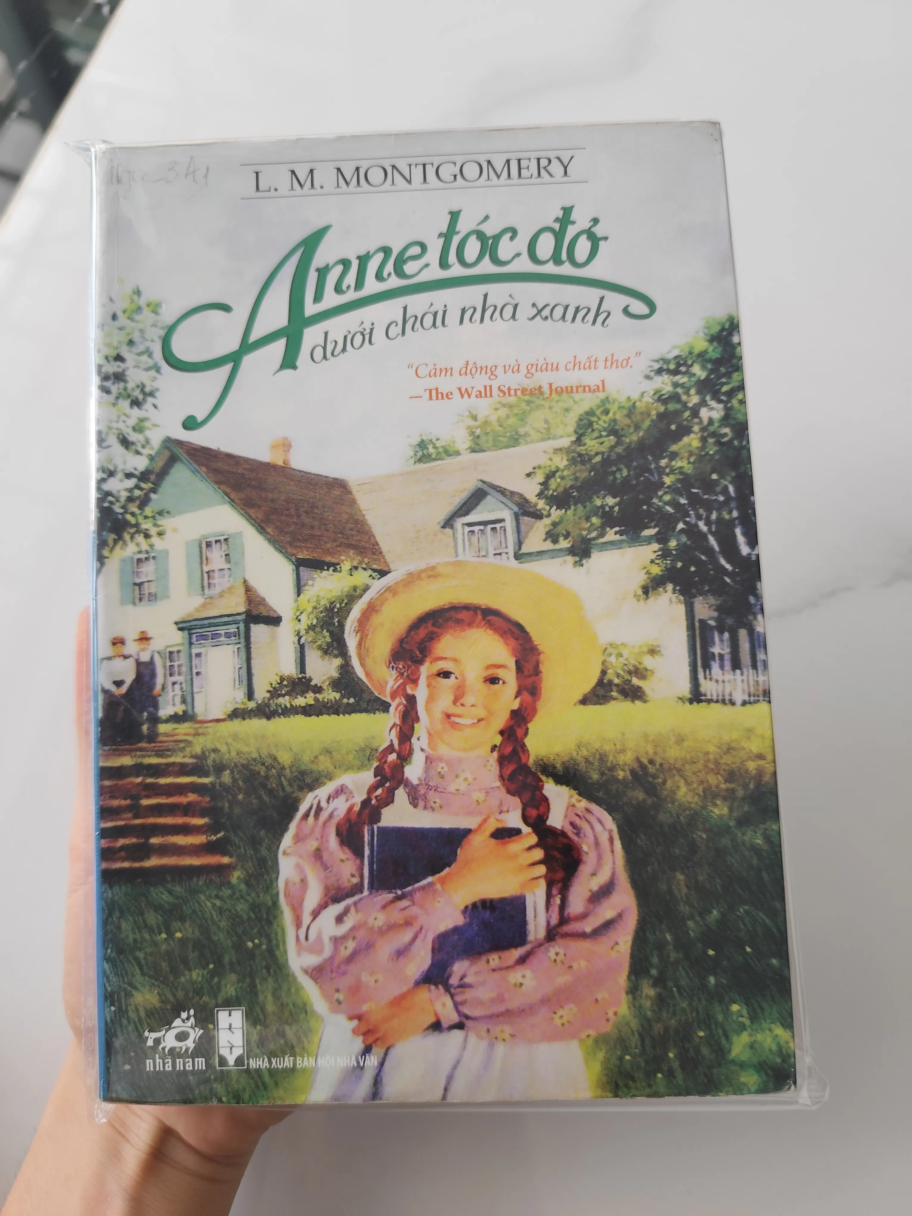 Anne tóc đỏ dưới chái nhà xanh by  - Sách Book Cover - Ngọc Hiển Books