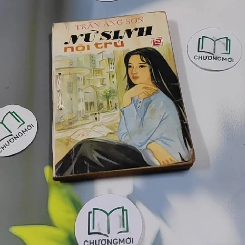 Nữ Sinh Nội Trú - Trần Áng Sơn